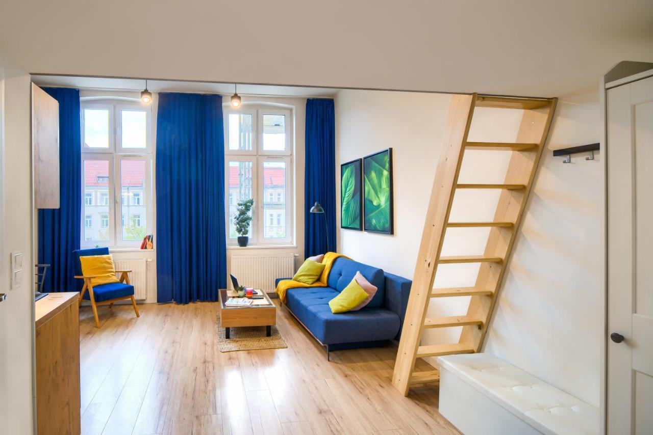 Апартаменты Tiny Studio City Centre / Mala Kawalerka Щецин Экстерьер фото
