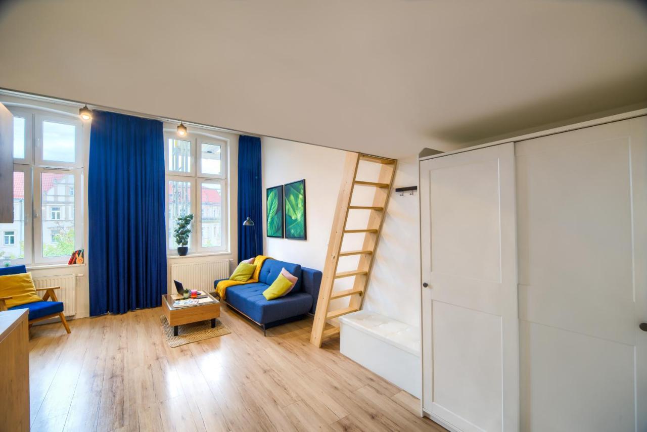 Апартаменты Tiny Studio City Centre / Mala Kawalerka Щецин Экстерьер фото