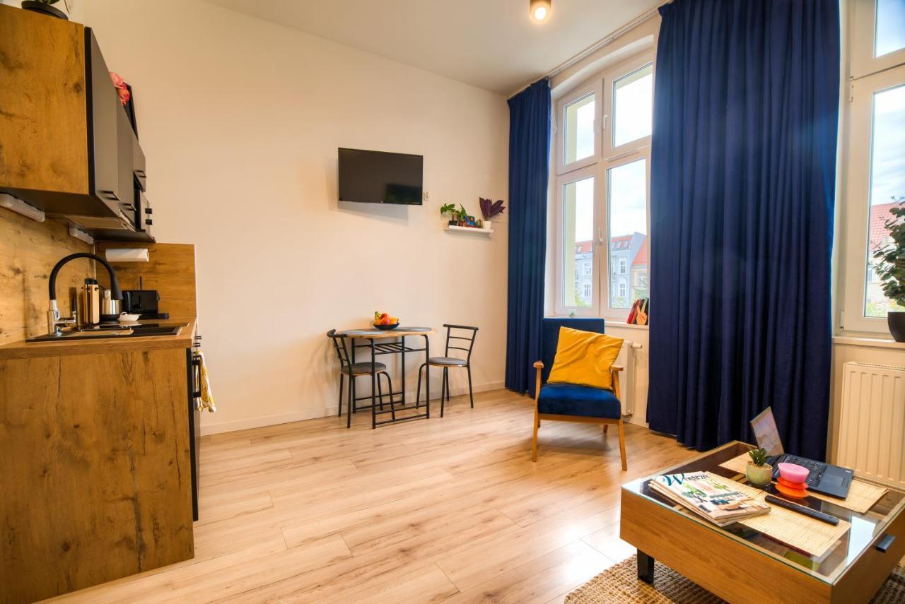 Апартаменты Tiny Studio City Centre / Mala Kawalerka Щецин Экстерьер фото